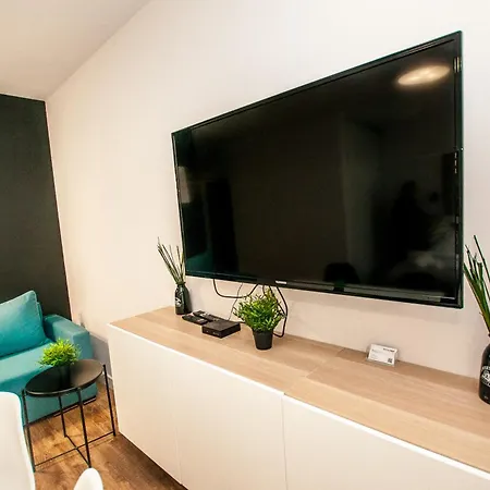 Apartment Batogospot Tumski 2 *